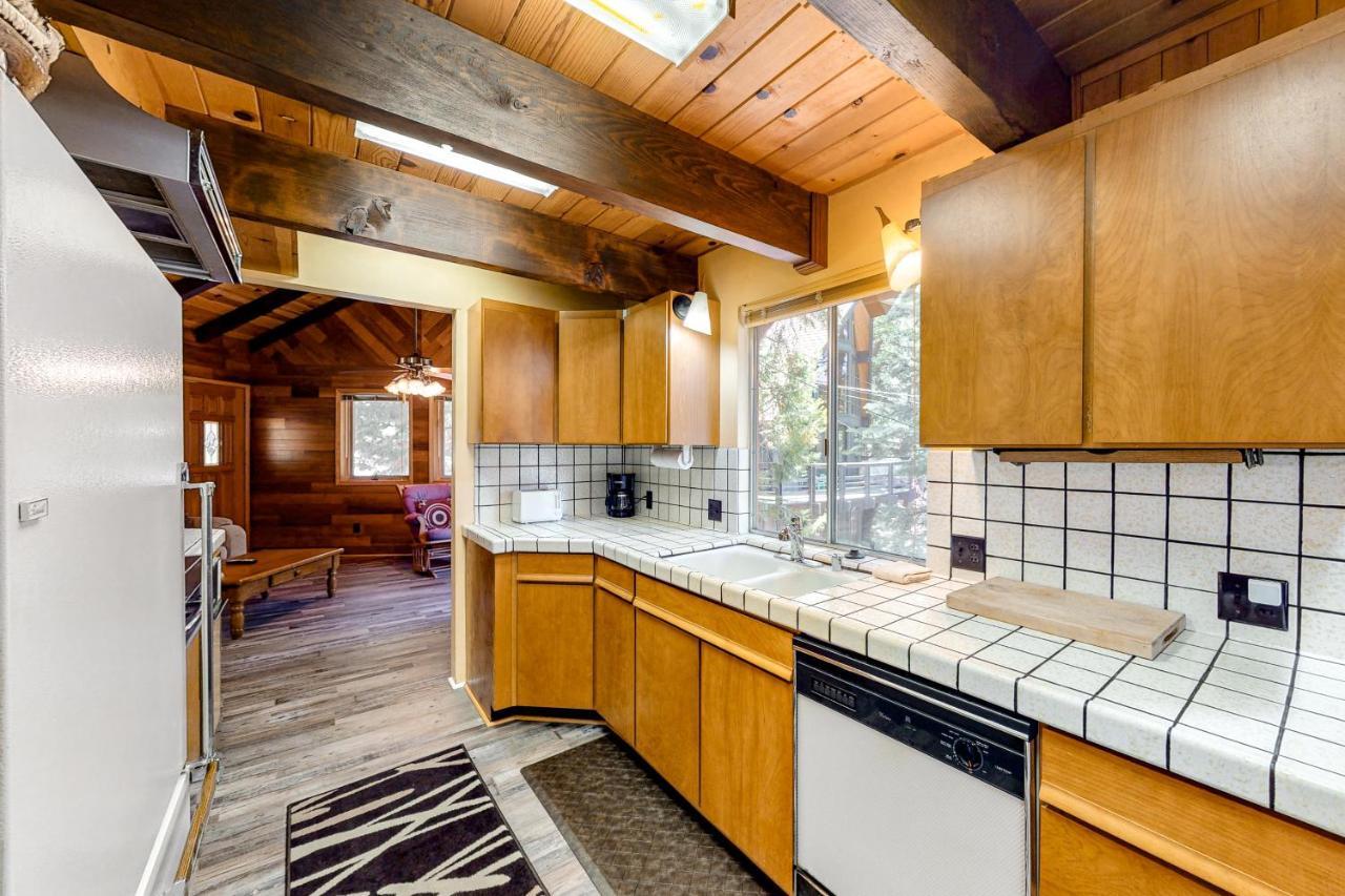 Retro Cabin Lake Arrowhead Eksteriør bilde